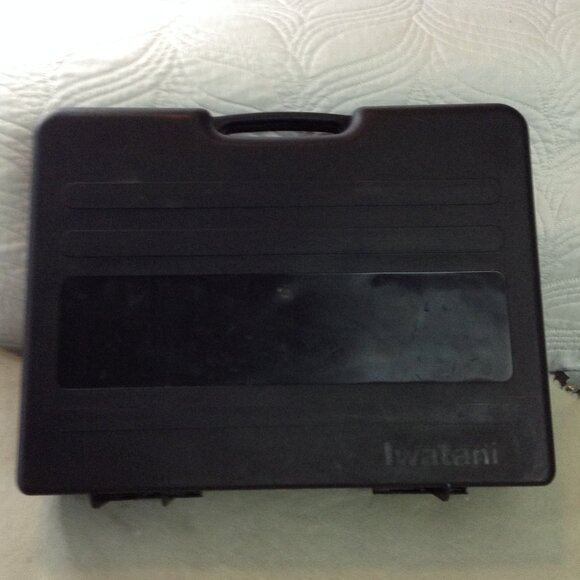 Portable Iwatani Slim Silver Camping Stove in case; Camping, Scouts, Wilderness - Picture 3 of 4